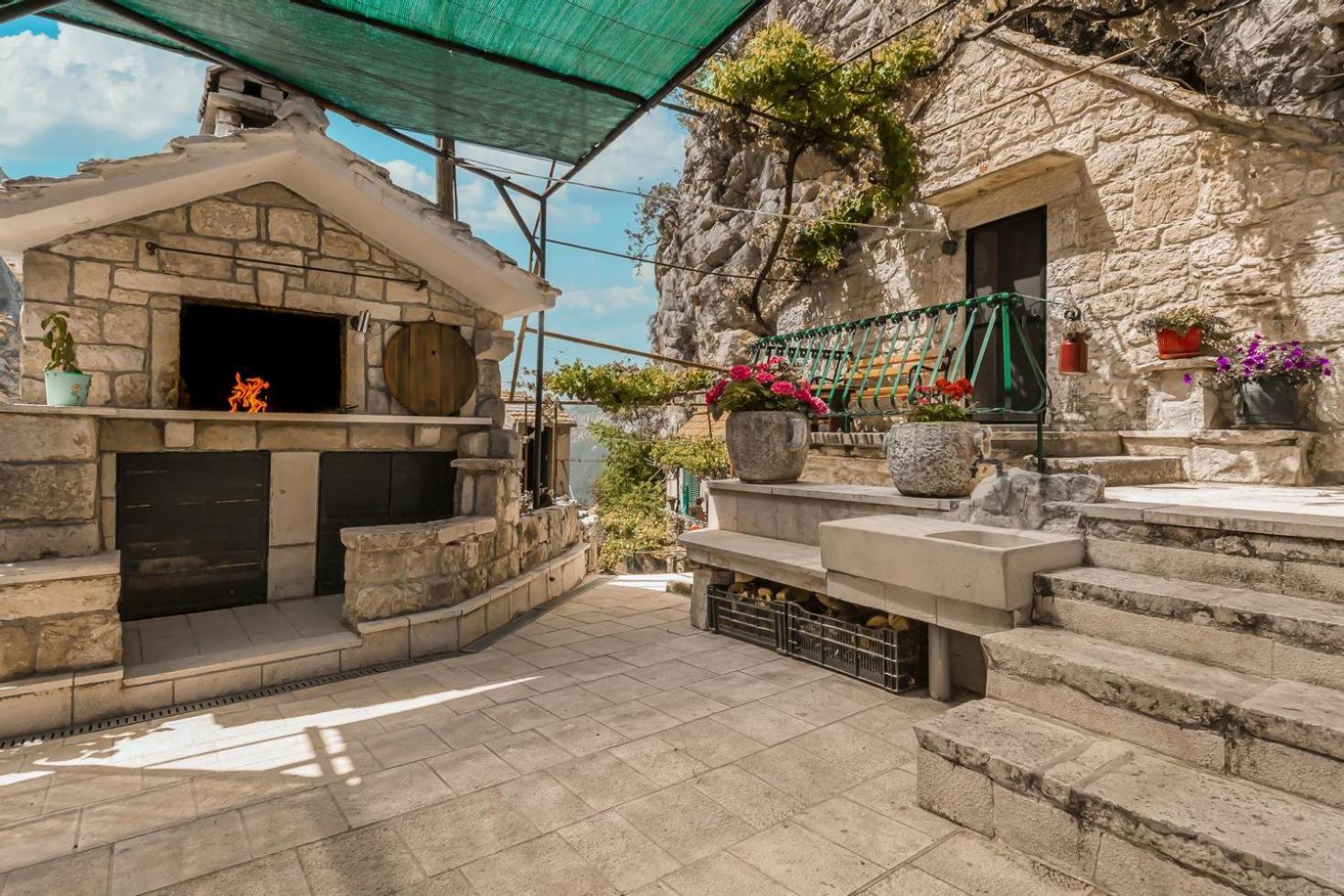 Mini Stone House Villa Omiš Exterior foto